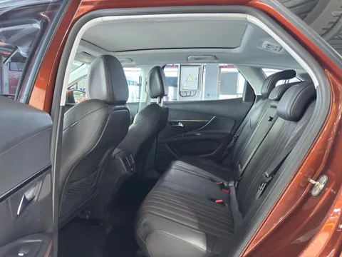 Peugeot 4008
