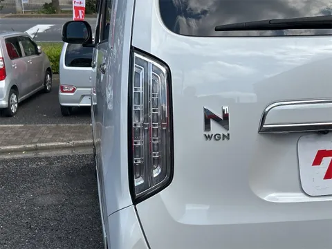Honda N-WGN Custom