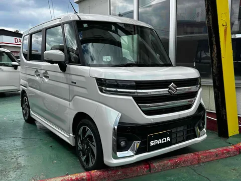 Suzuki Spacia Custom