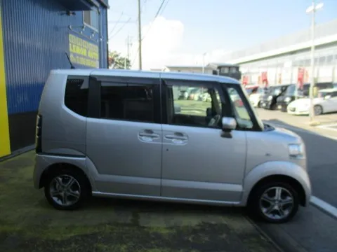 Honda N-BOX Plus