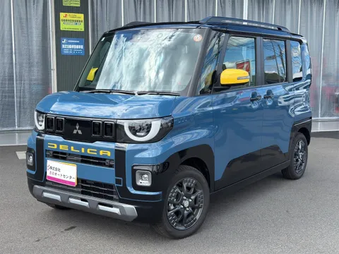 Mitsubishi Delica Mini