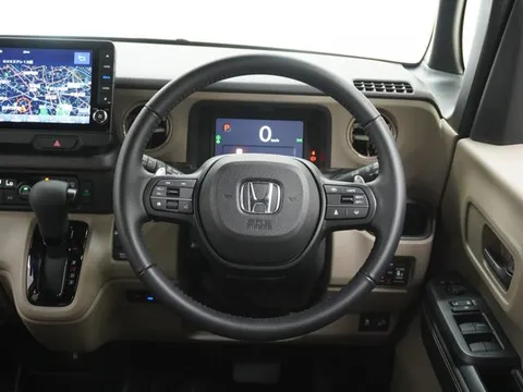 Honda N-BOX Joy