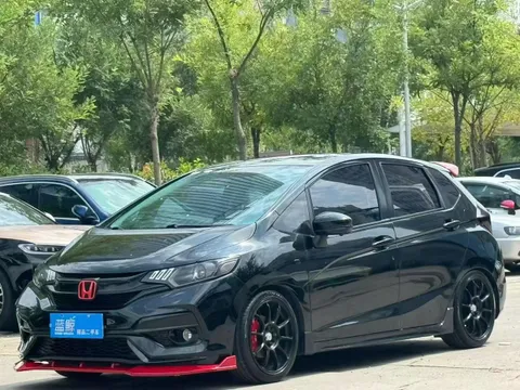 Honda Jazz (Fit)
