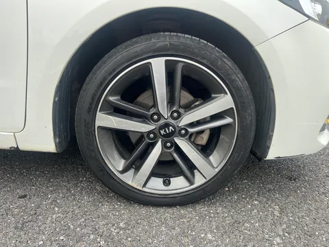 Kia Cerato (K3)