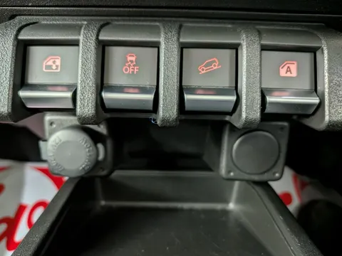 Suzuki Jimny Sierra