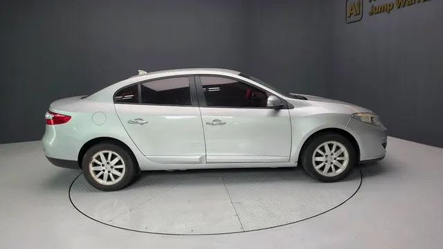 Renault SM3