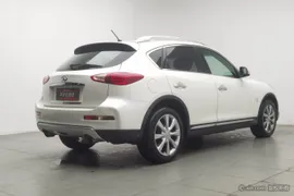 Infiniti QX50