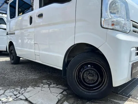 Nissan Clipper