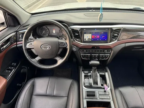 Gac GS8