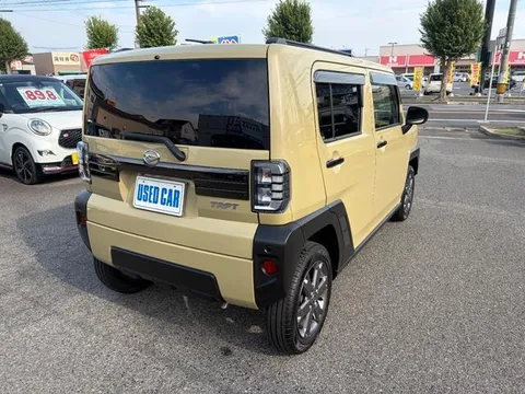 Daihatsu Taft