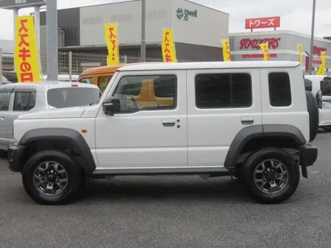 Suzuki Jimny Nomade