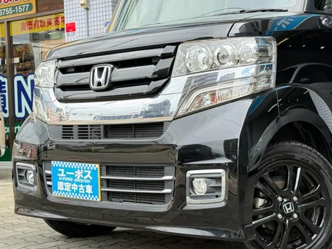 Honda N-BOX Custom