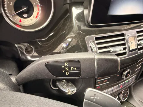 Mercedes-Benz Mercedes-Benz CLS