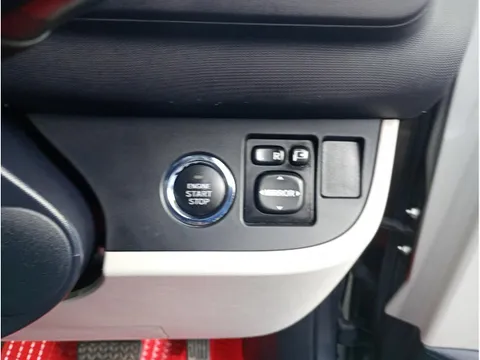 Toyota iQ