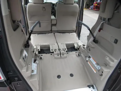 Honda N-BOX Plus
