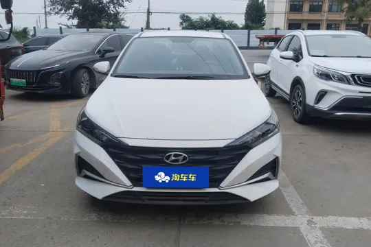 Hyundai Verna