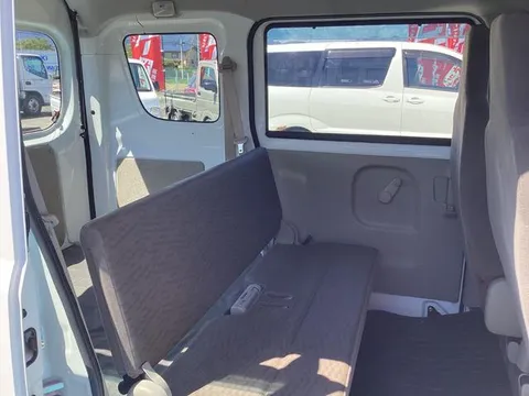 Mitsubishi Minicab Van