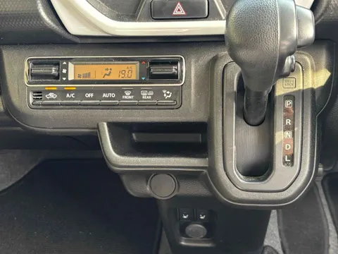 Mazda Flair Crossover
