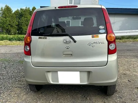 Daihatsu Mira