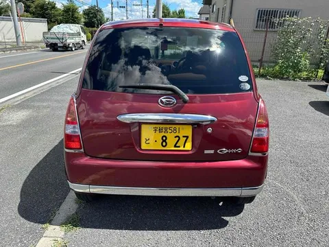 Daihatsu Mira Gino
