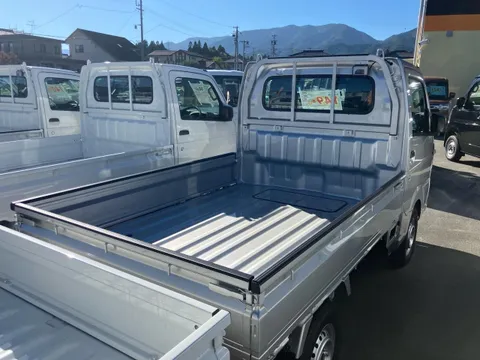 Mitsubishi Minicab Truck