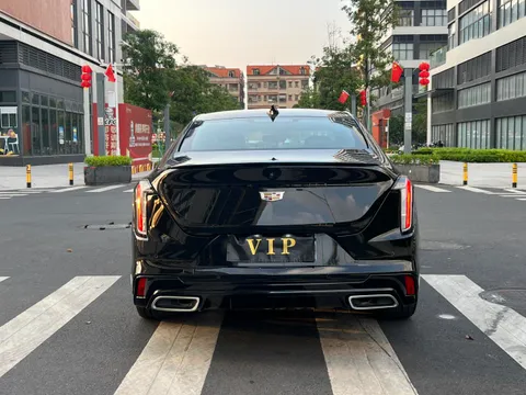 Cadillac CT4