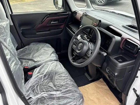 Suzuki Spacia Custom