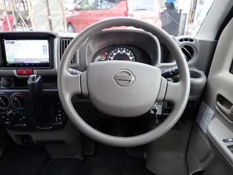 Nissan Clipper