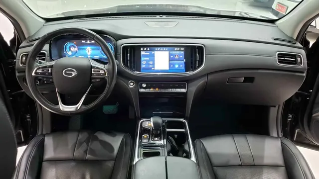 Gac GS8