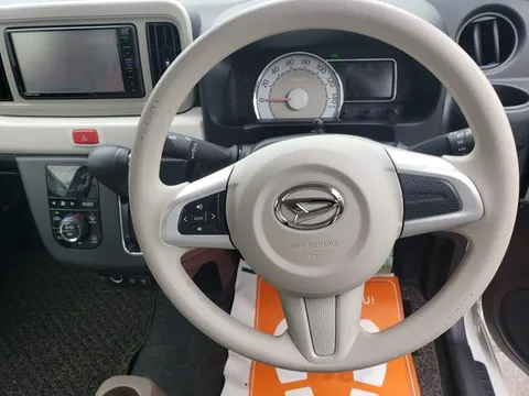 Daihatsu Mira Tocot