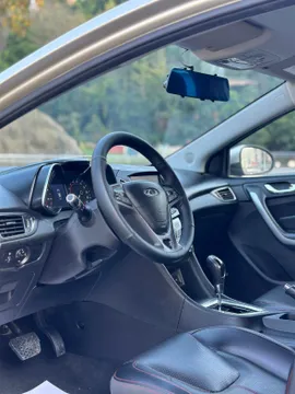 Chery Arrizo 5