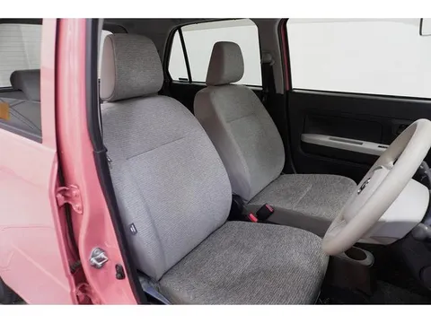 Daihatsu Mira Tocot
