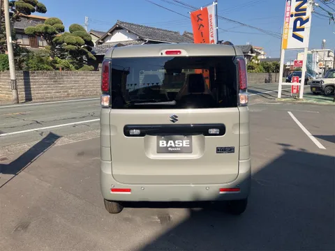 Suzuki Spacia Base