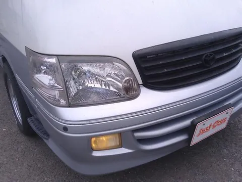 Toyota HiAce Wagon