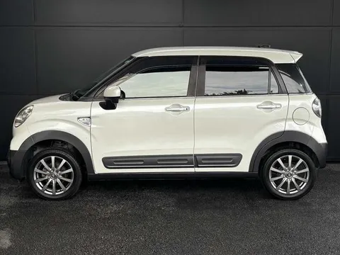 Toyota Pixis Joy