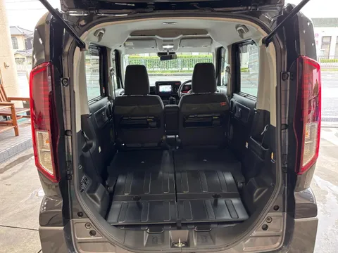 Suzuki Spacia Gear