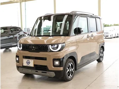 Mitsubishi Delica Mini