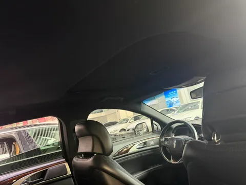 Lincoln MKZ