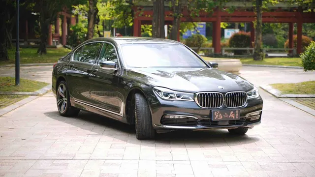 BMW 7-Series