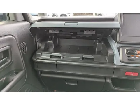 Suzuki Spacia Base