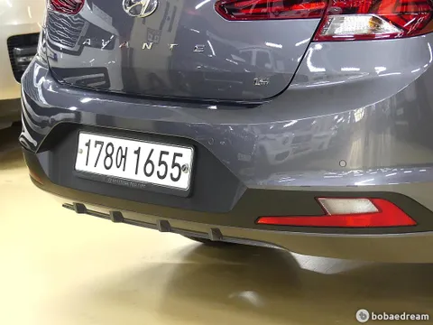 Hyundai Elantra (Avante)