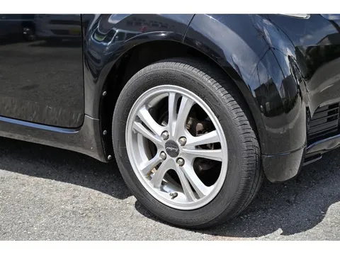 Mitsubishi I