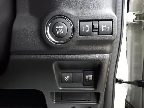 Suzuki Spacia Gear