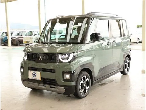 Mitsubishi Delica Mini