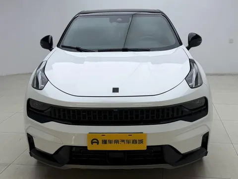 Lynk & Co 05