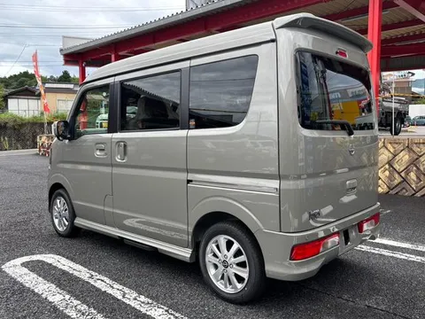 Nissan Clipper Rio
