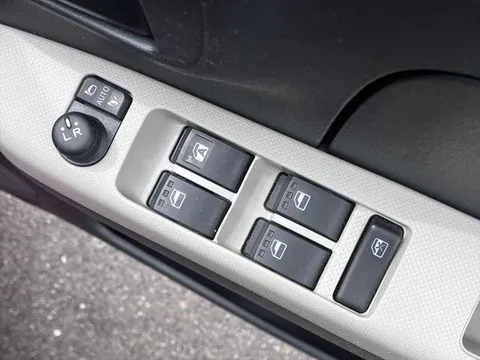 Daihatsu Mira Tocot