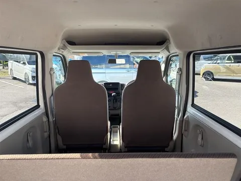 Nissan Clipper