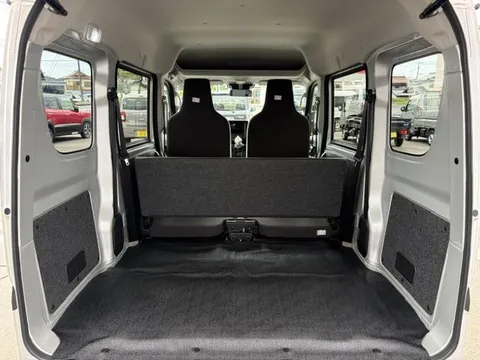 Nissan Clipper