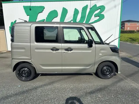 Suzuki Spacia Base